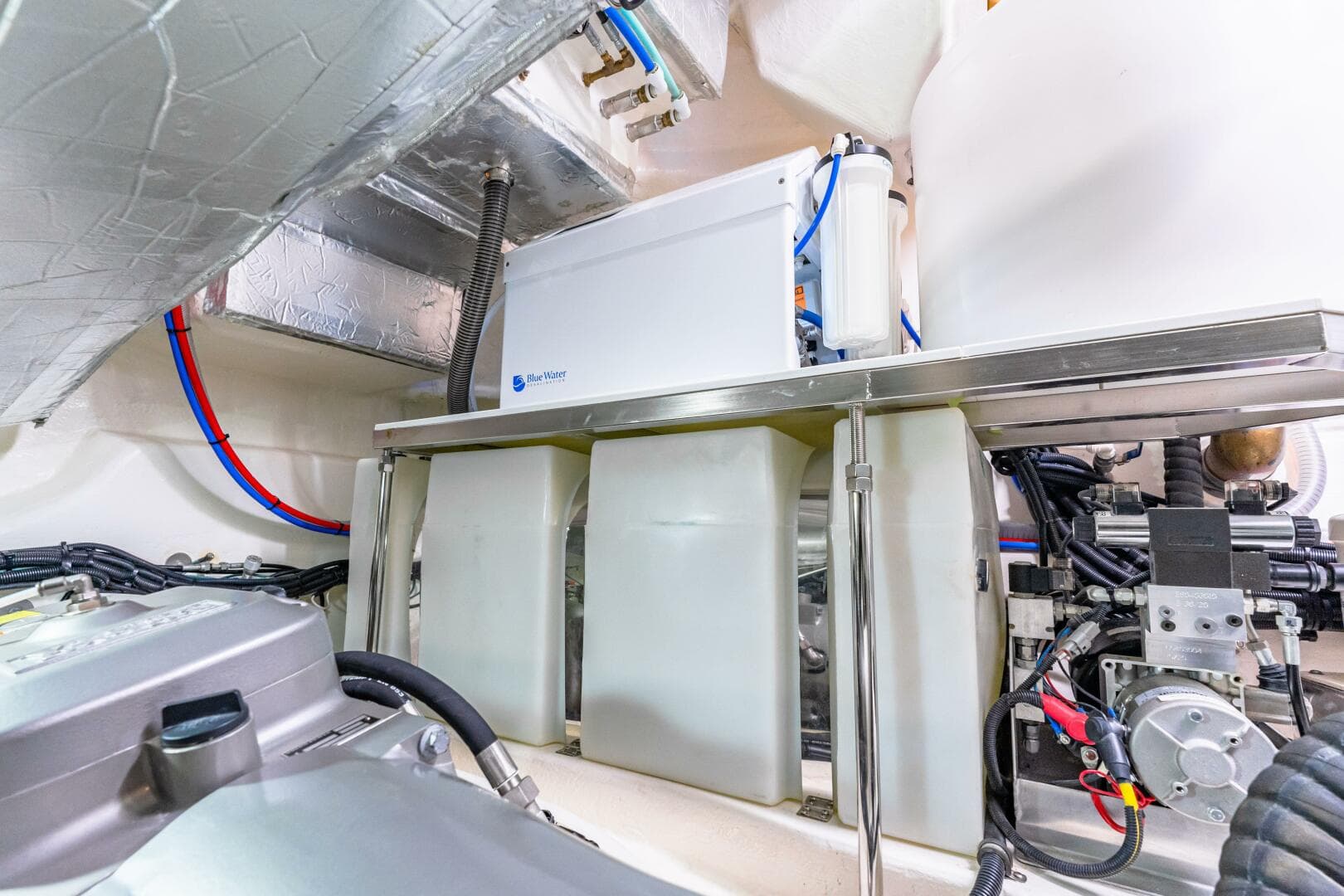 2022 Riviera 6000 Sport Yacht Platinum Edition