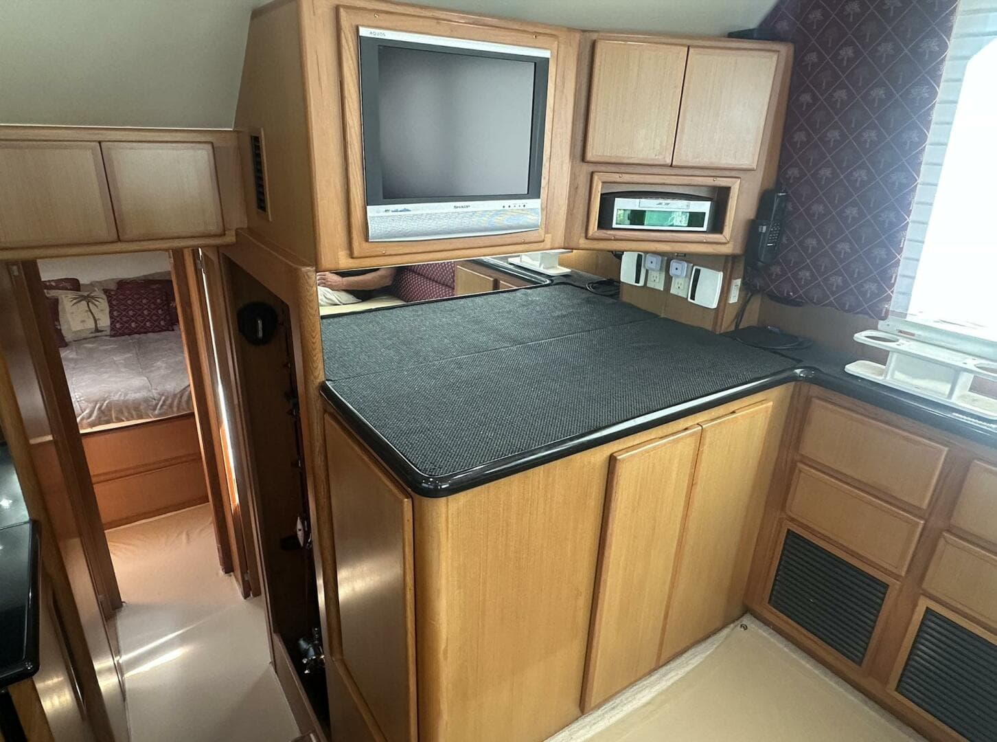 2006 Henriques 42 Convertible