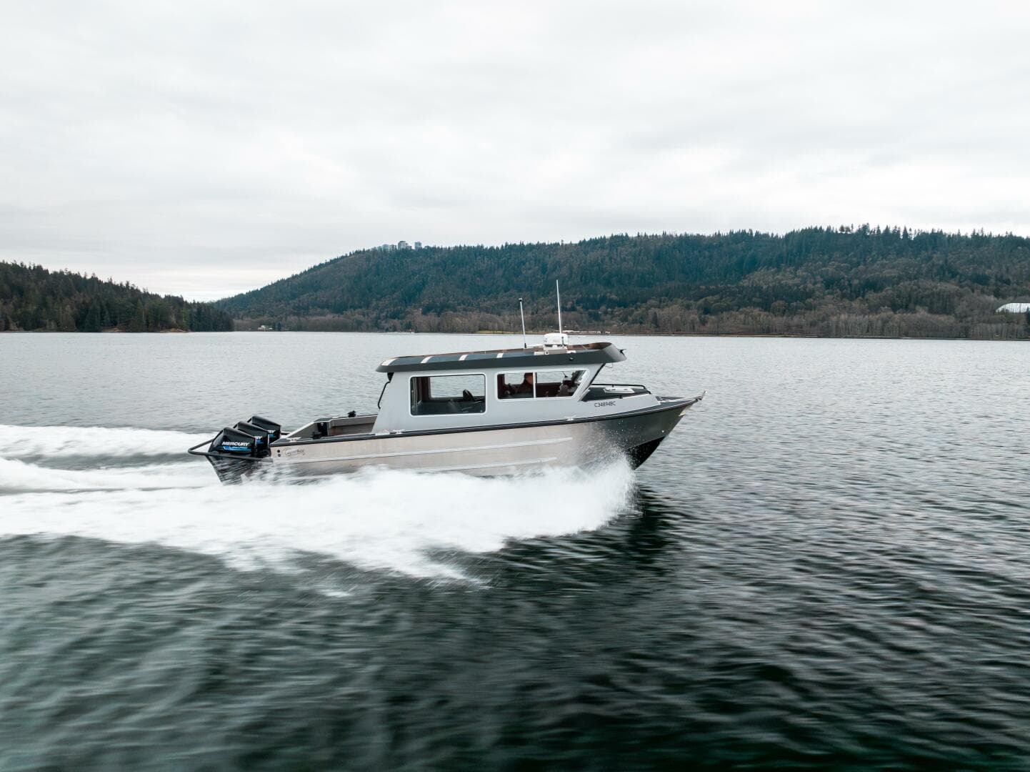 2023 Liquid Metal Maquinna Crew