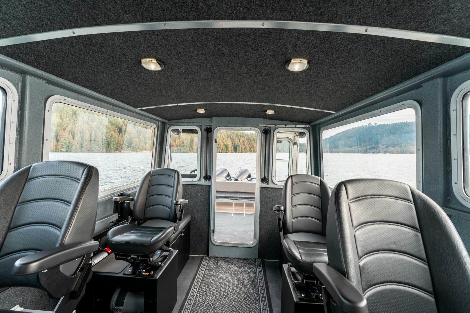 2023 Liquid Metal Maquinna Crew