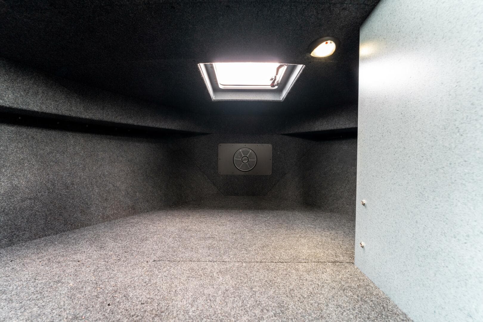 2023 Liquid Metal Maquinna Crew