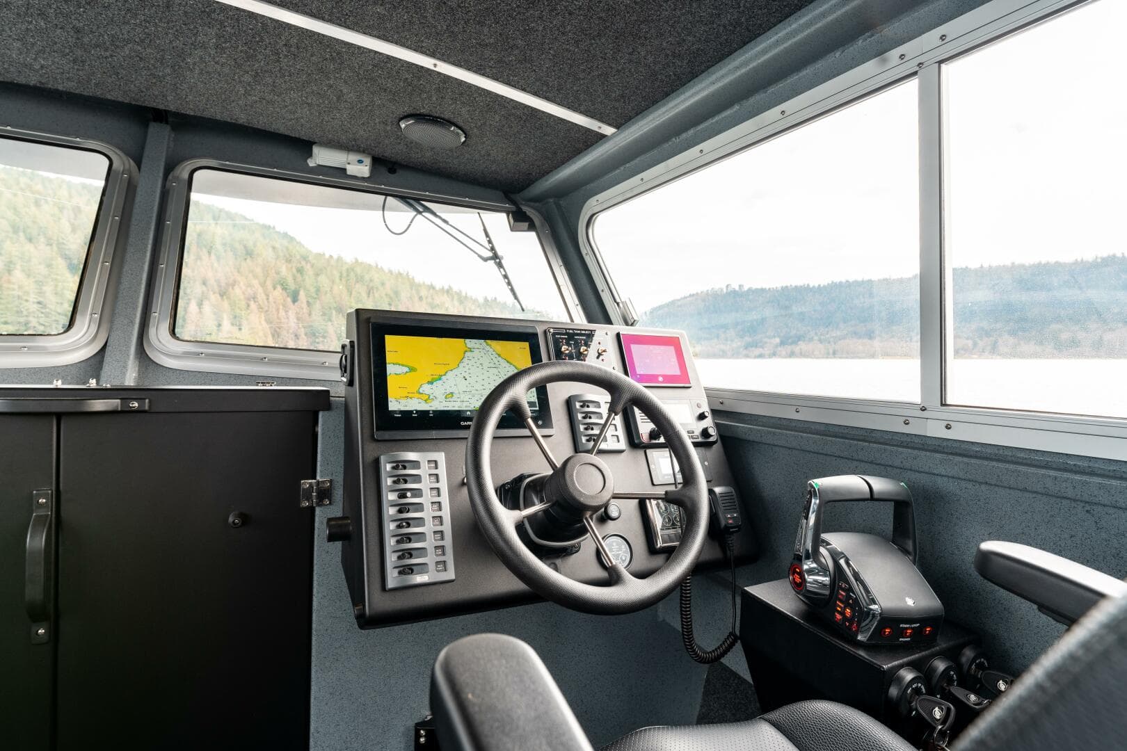 2023 Liquid Metal Maquinna Crew