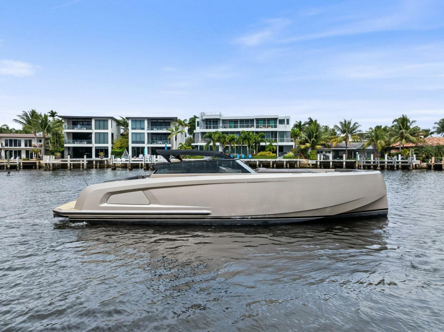 2022 Vanquish Yachts VQ45