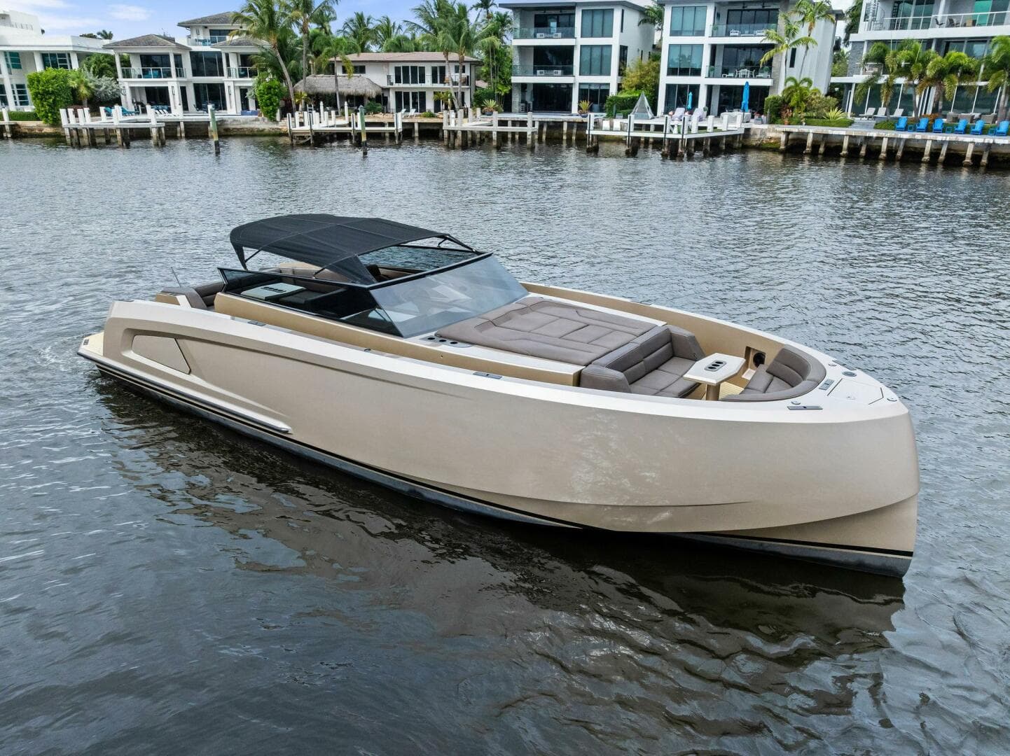 2022 Vanquish Yachts VQ45