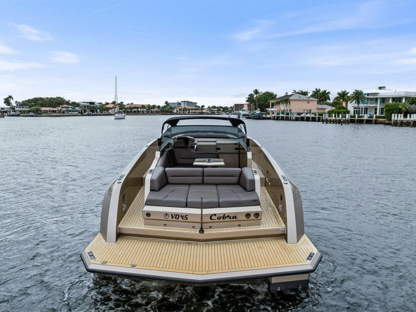 2022 Vanquish Yachts VQ45