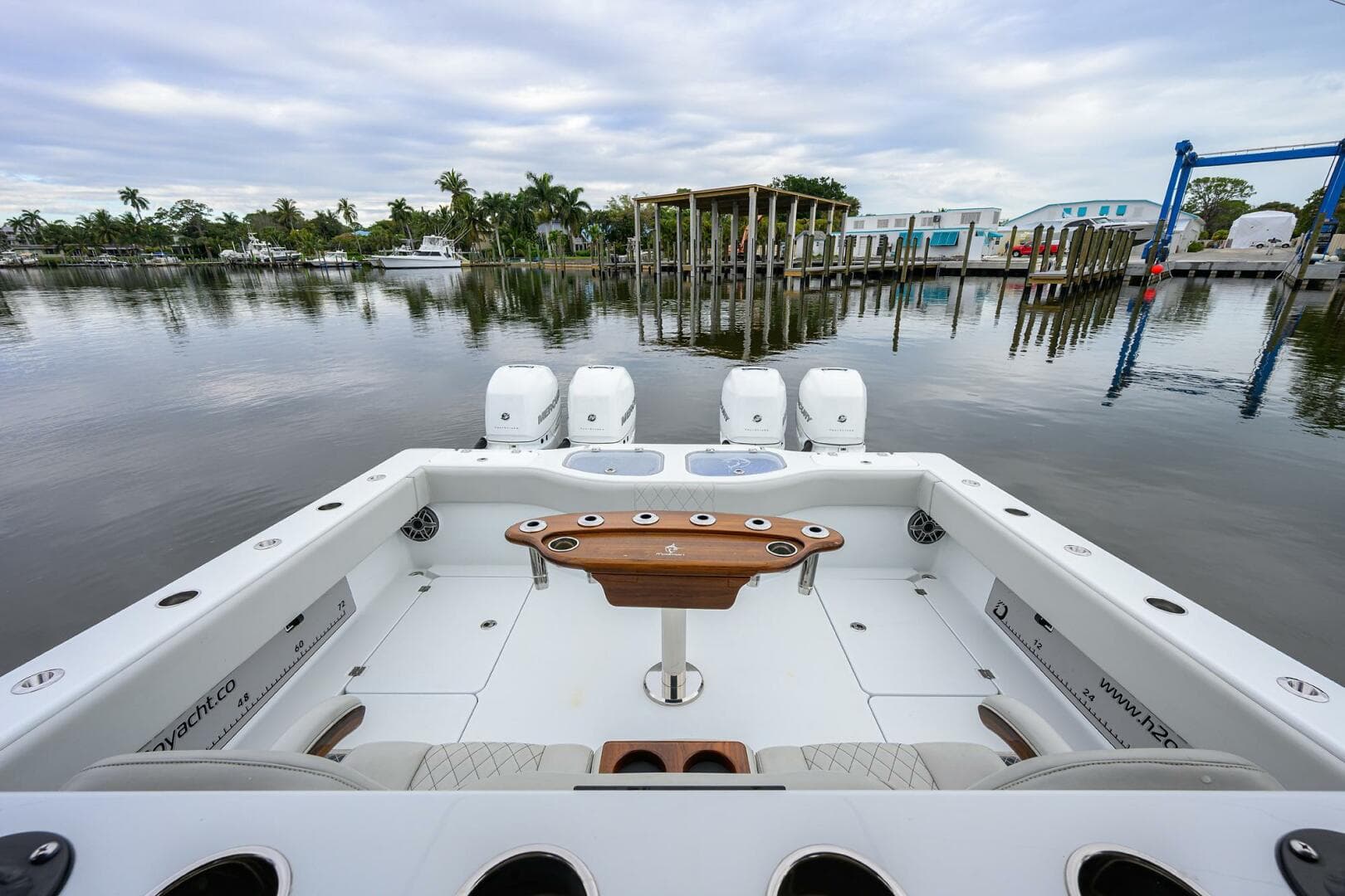 Freeman 42 LR Nitsa - Cockpit