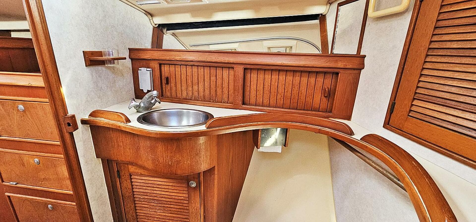 1997 Island Packet 40