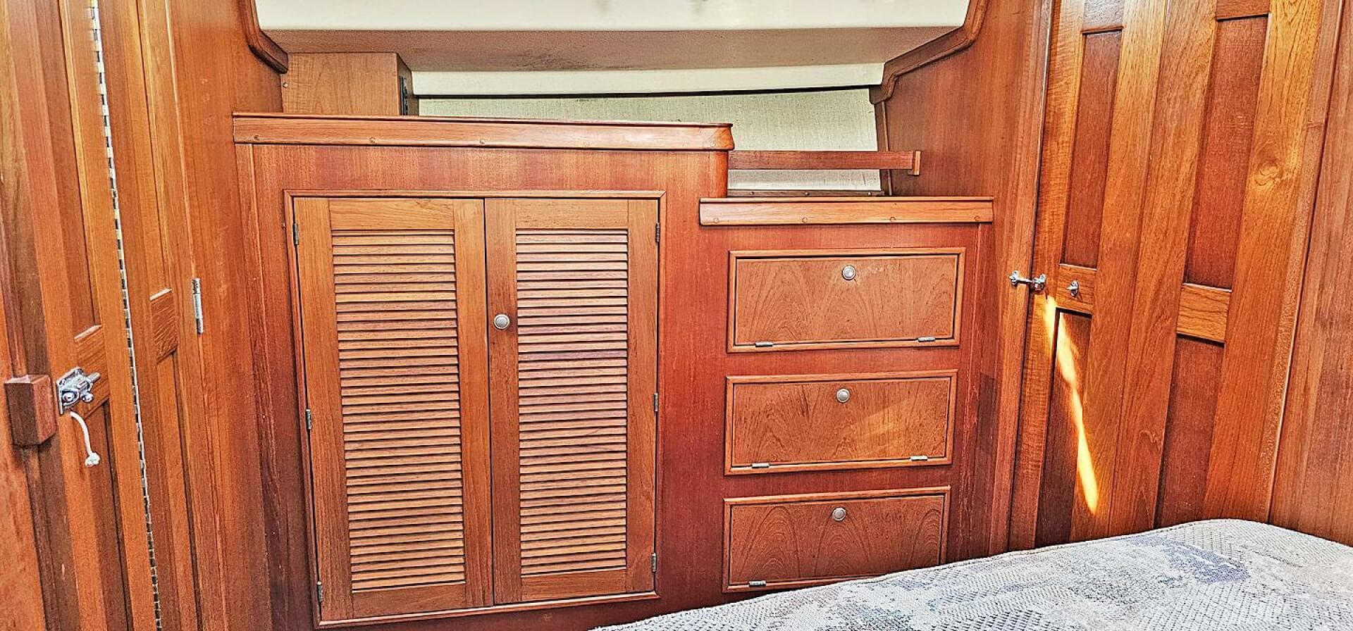 1997 Island Packet 40