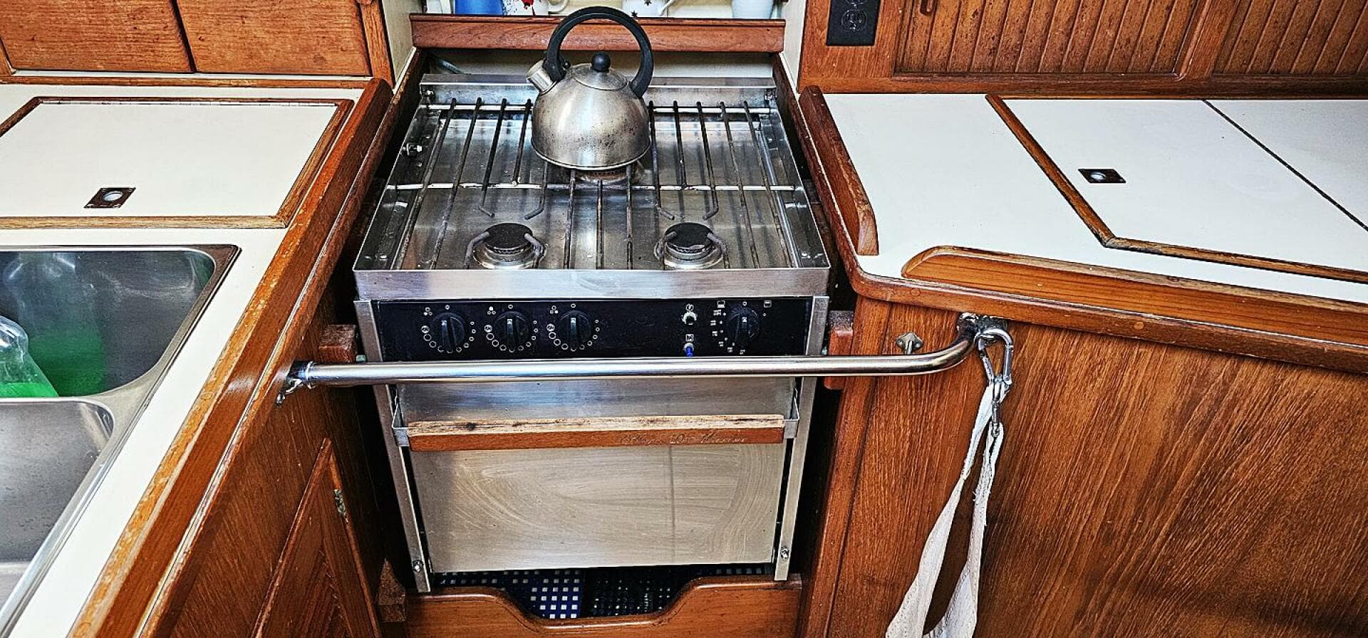 1997 Island Packet 40