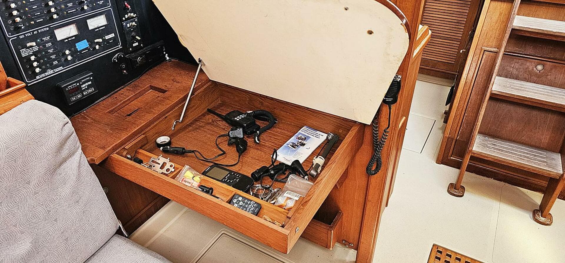 1997 Island Packet 40