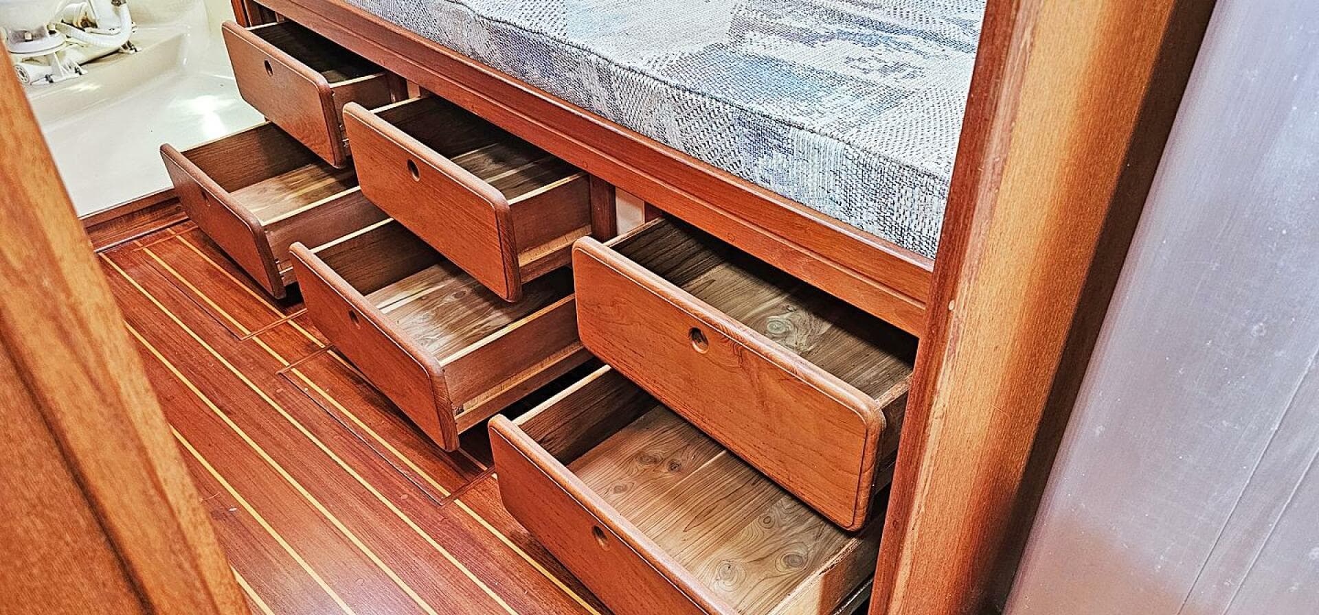 1997 Island Packet 40