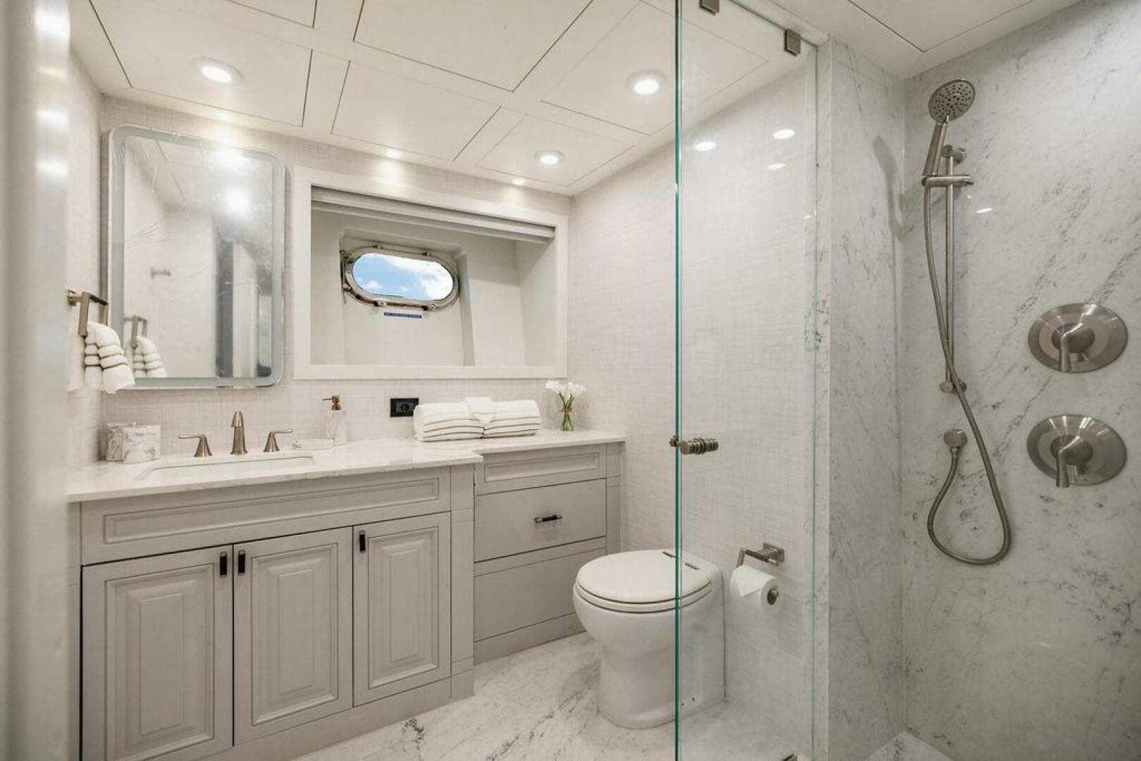 2011 Mengi Yay 115 MY