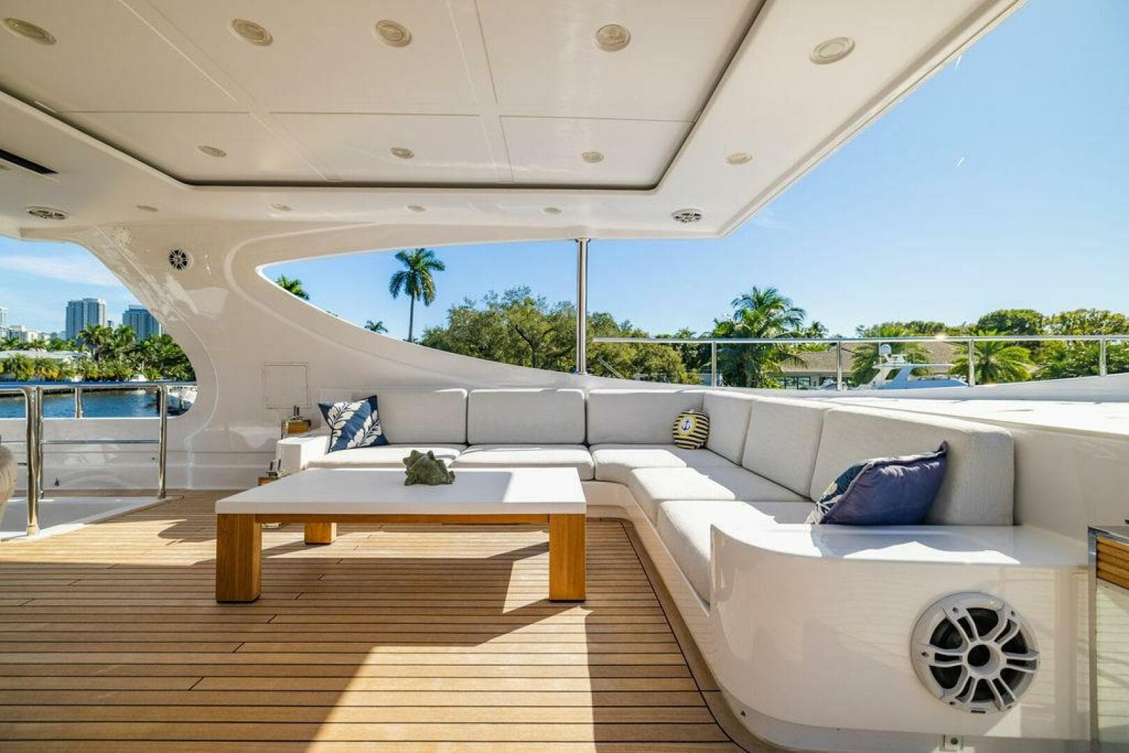 2011 Mengi Yay 115 MY