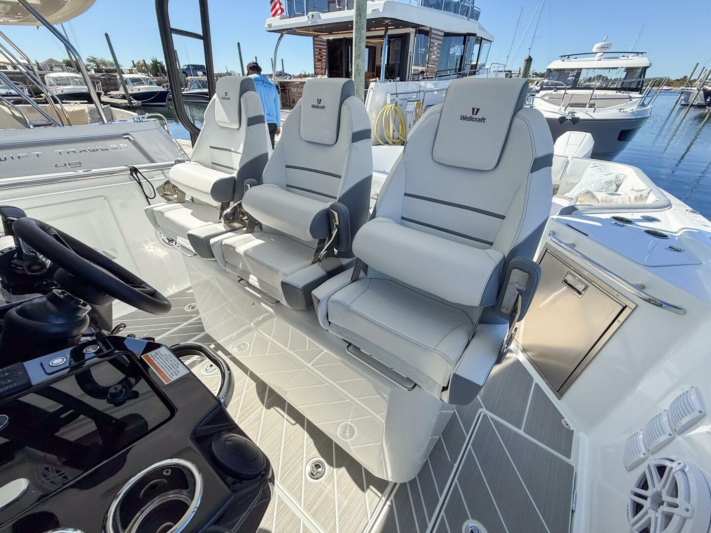 2026 Wellcraft 38 T-Top