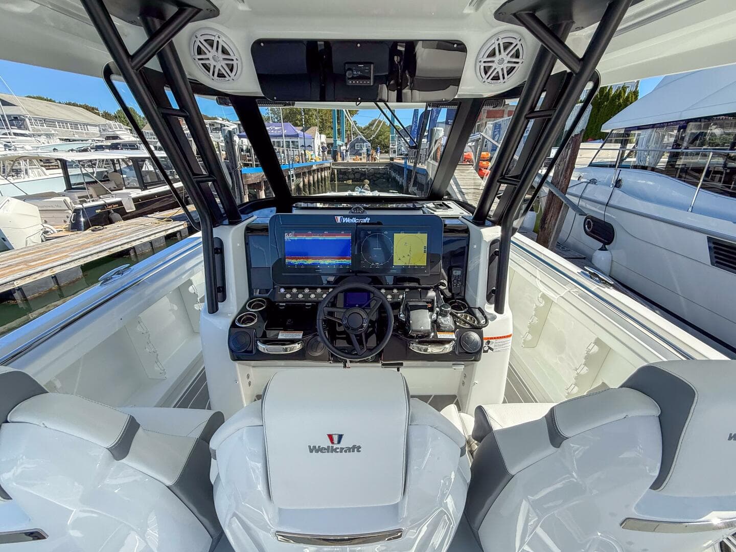 2026 Wellcraft 38 T-Top