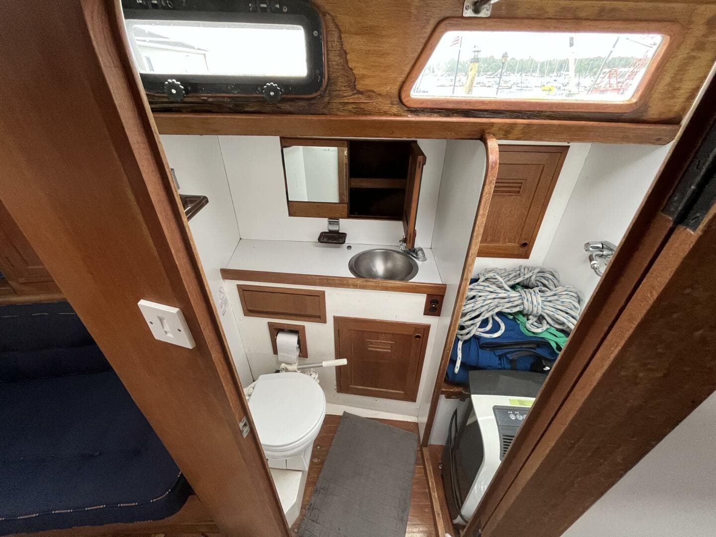 1983 Cheoy Lee Pedrick 41