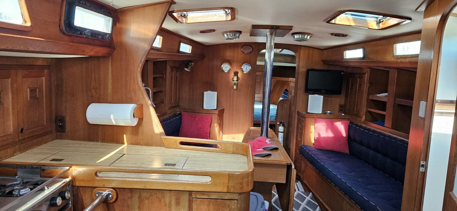 1983 Cheoy Lee Pedrick 41