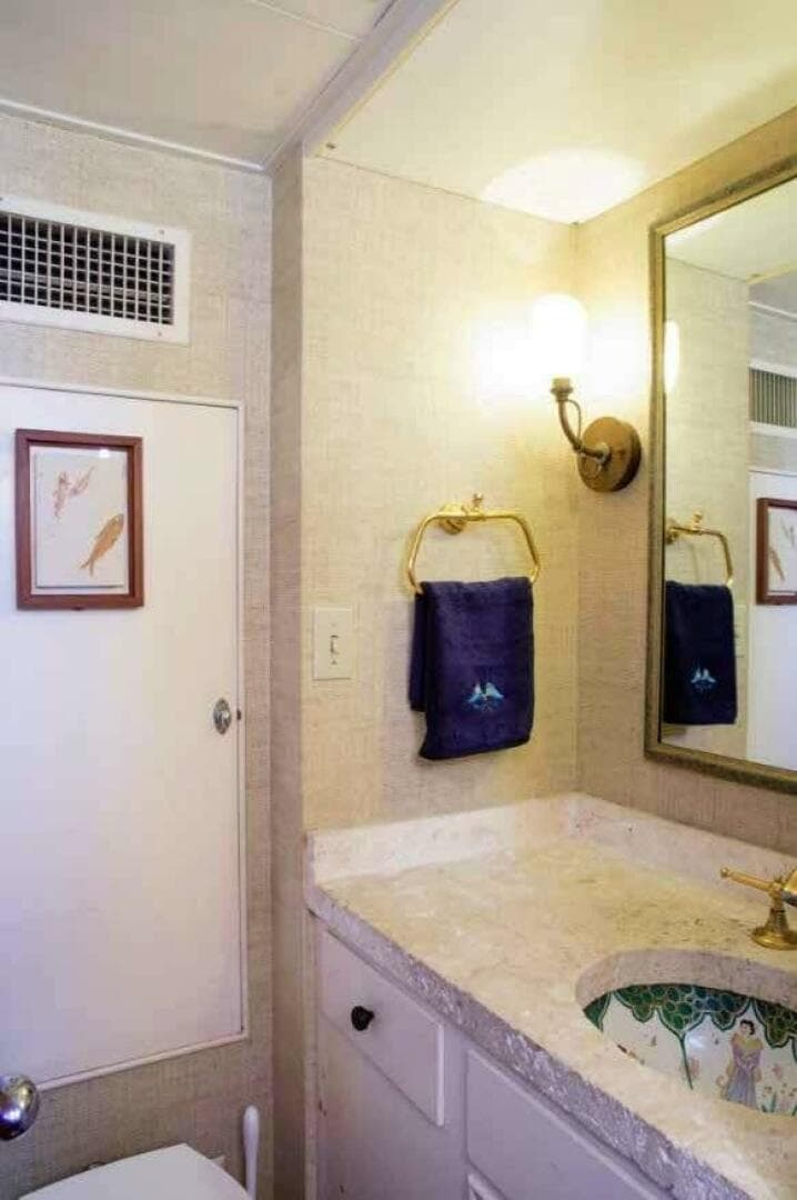 1975 Burger Raised Pilothouse CPMY