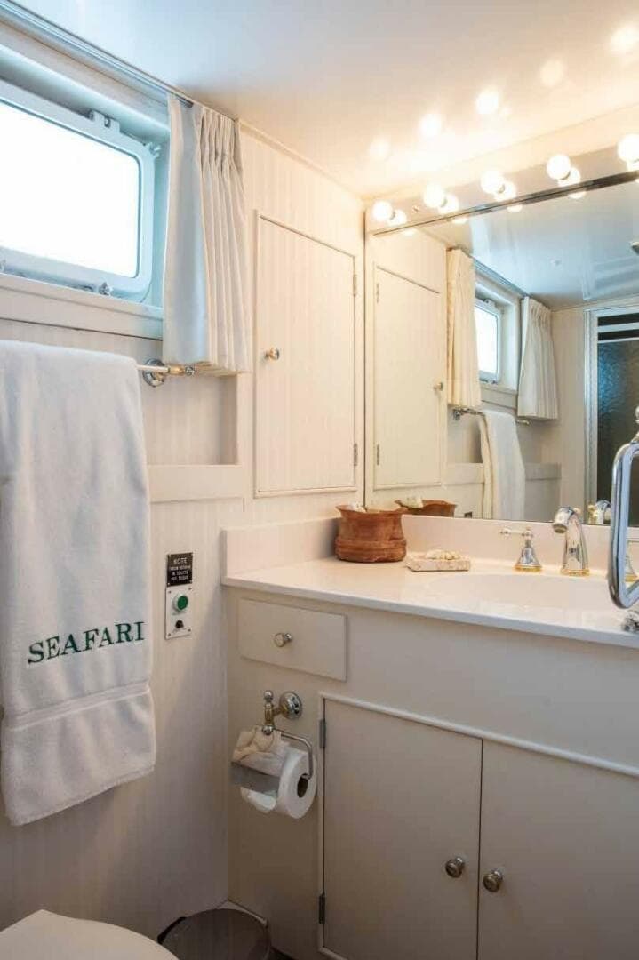 1975 Burger Raised Pilothouse CPMY