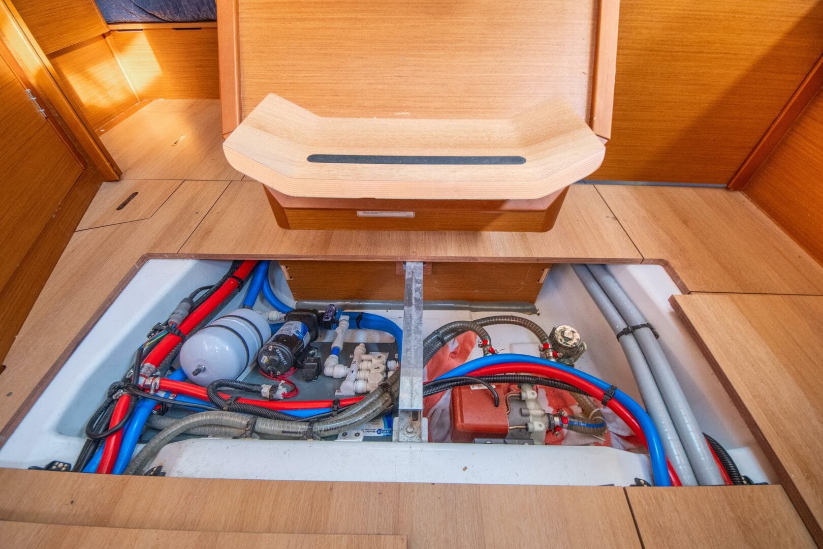 2023 Jeanneau Sun Odyssey 410