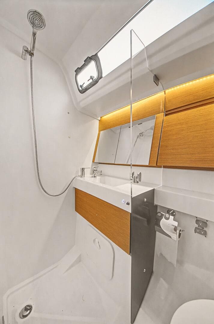 2023 Jeanneau Sun Odyssey 410