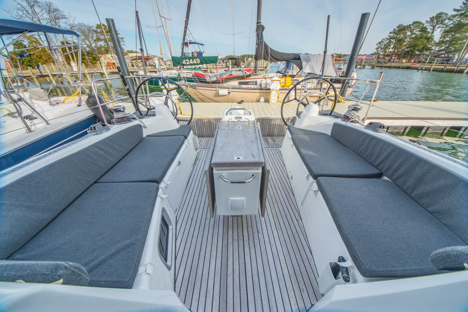 2023 Jeanneau Sun Odyssey 410