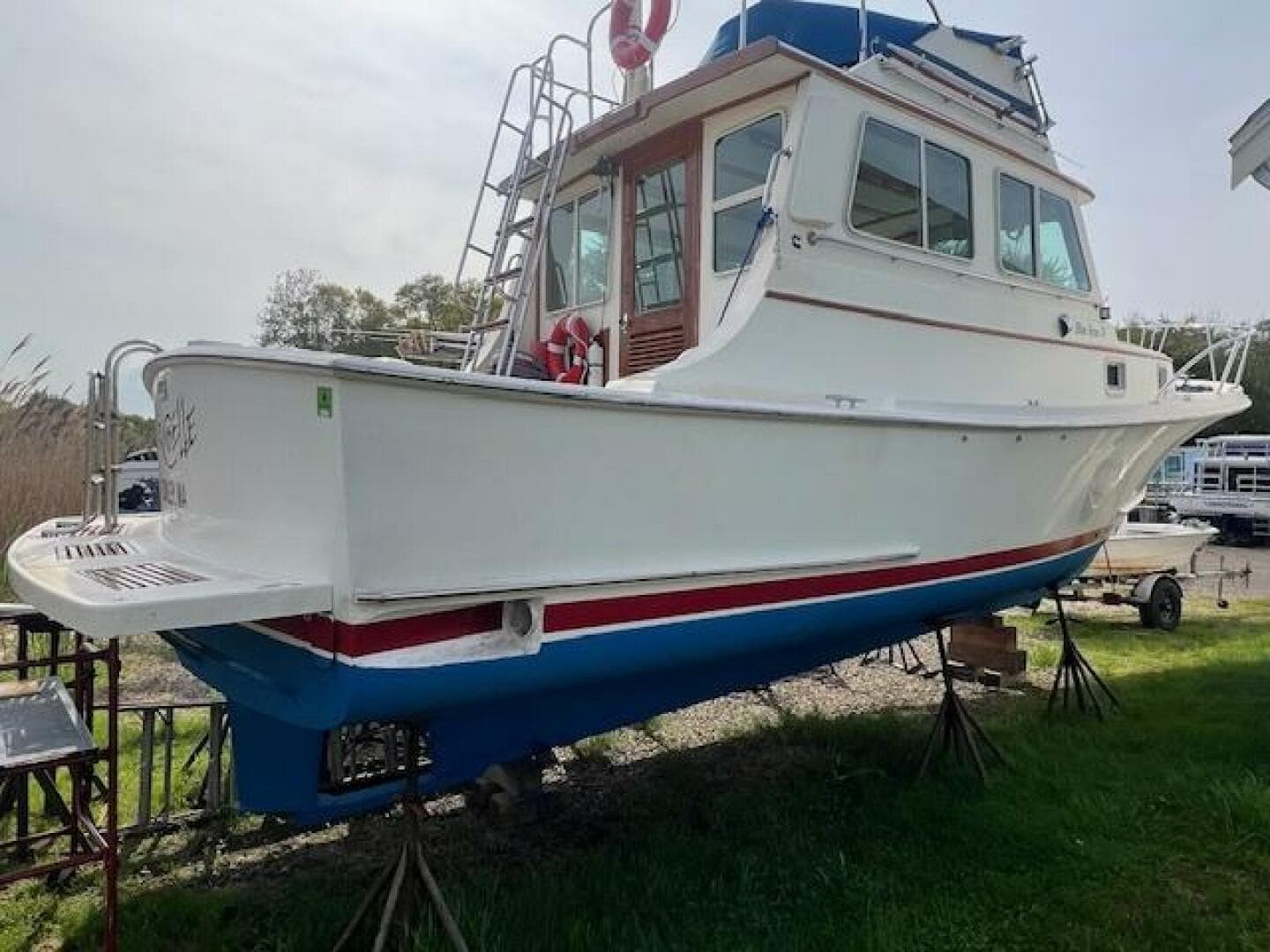 1989 Blue Seas Flybridge Cruiser
