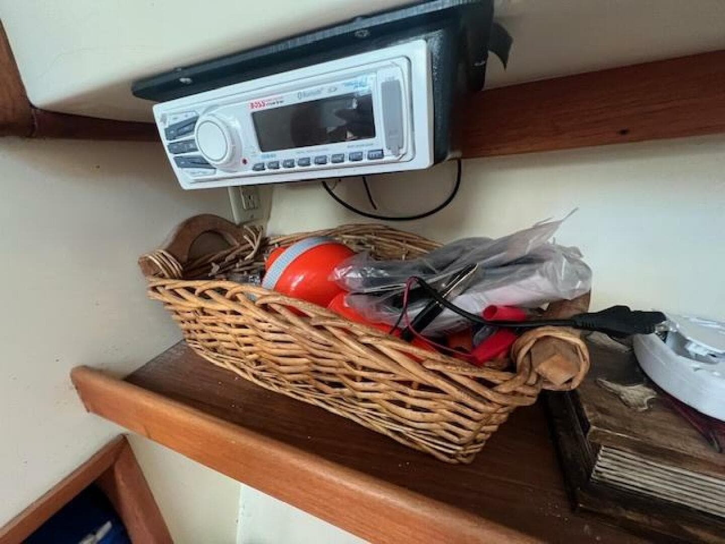 1989 Blue Seas Flybridge Cruiser