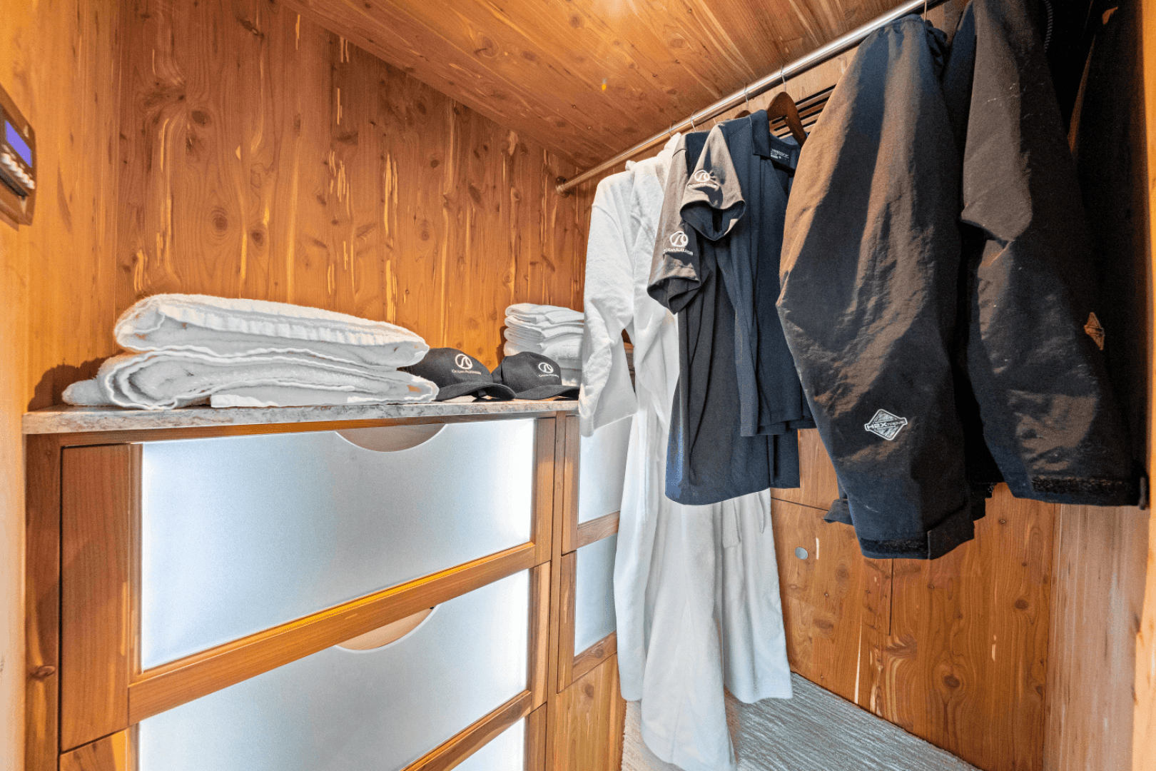 2018 Ocean Alexander 70E