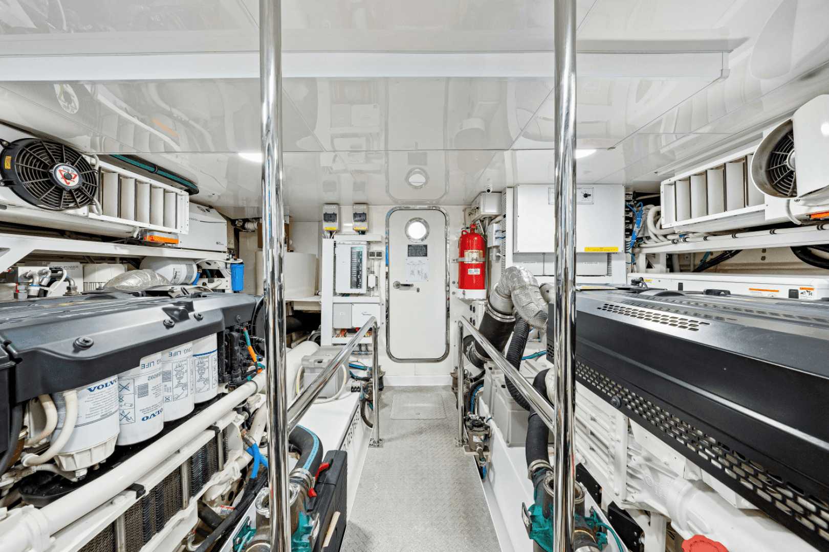 2018 Ocean Alexander 70E