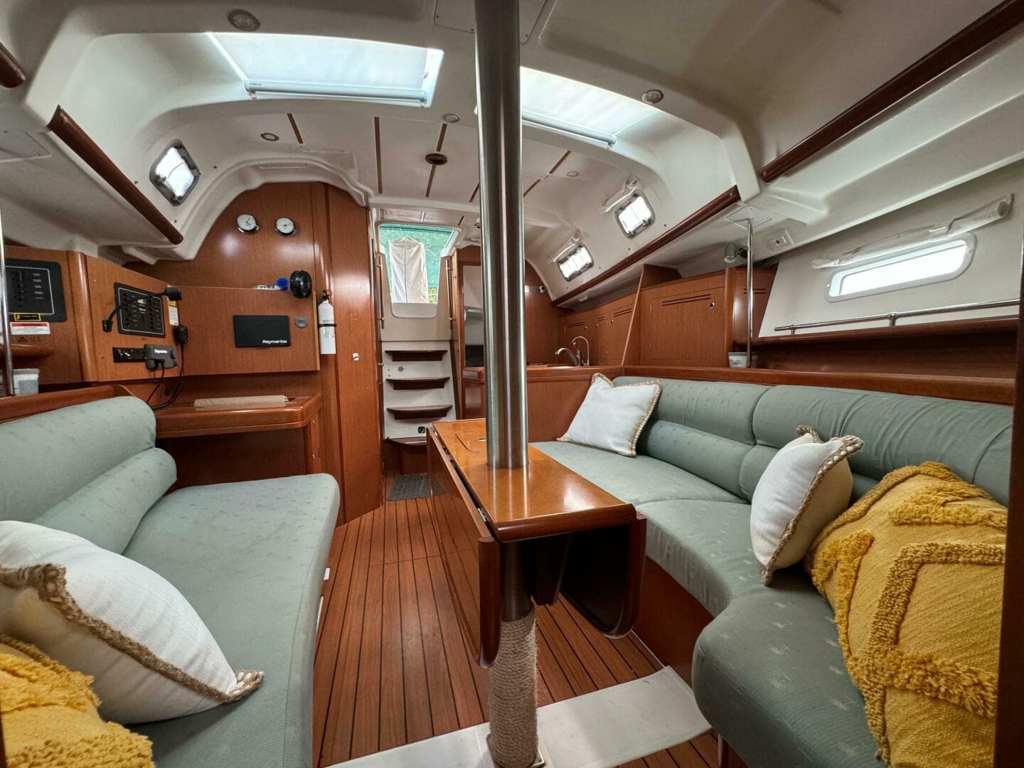 2007 Beneteau Oceanis Clipper 343