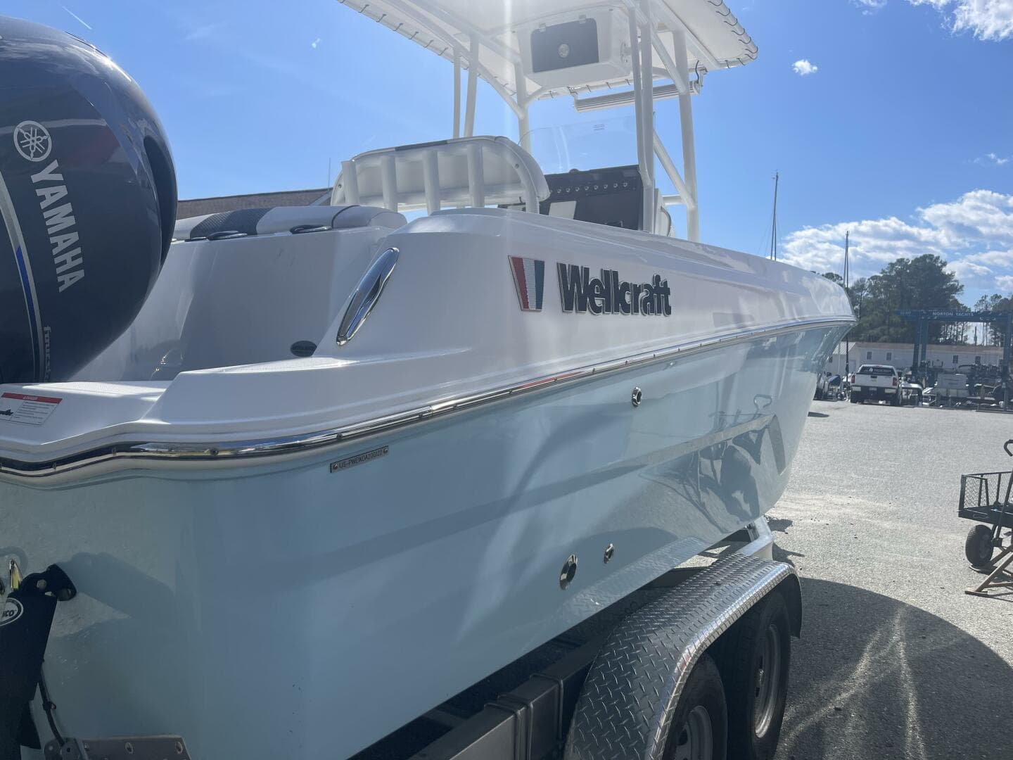 2022 Wellcraft 222 Fisherman