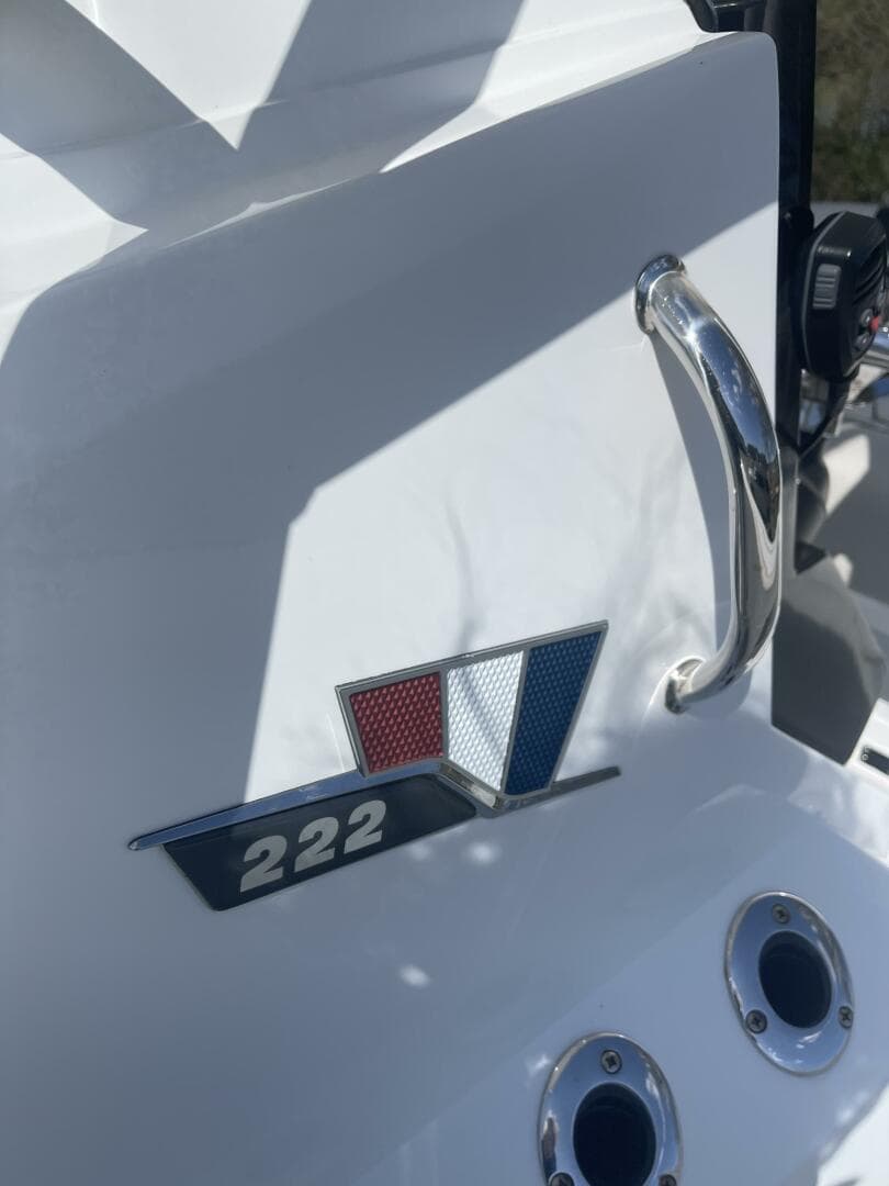 2022 Wellcraft 222 Fisherman