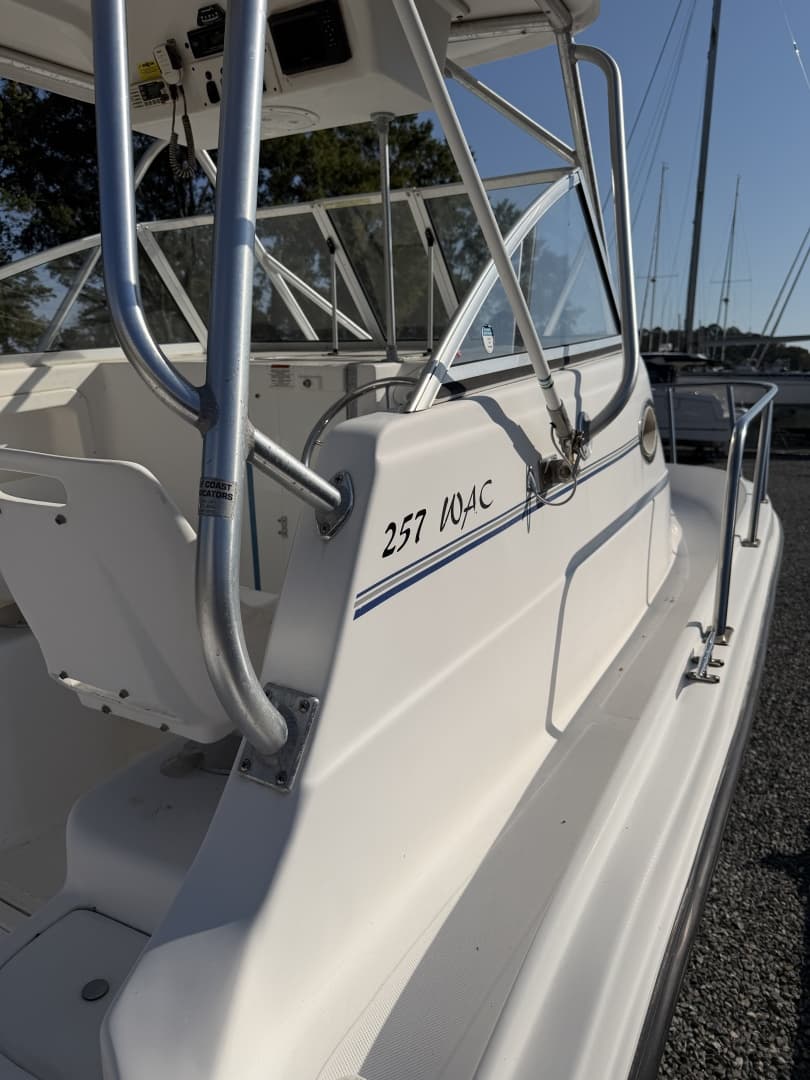 2005 Baha Cruisers 257 WAC