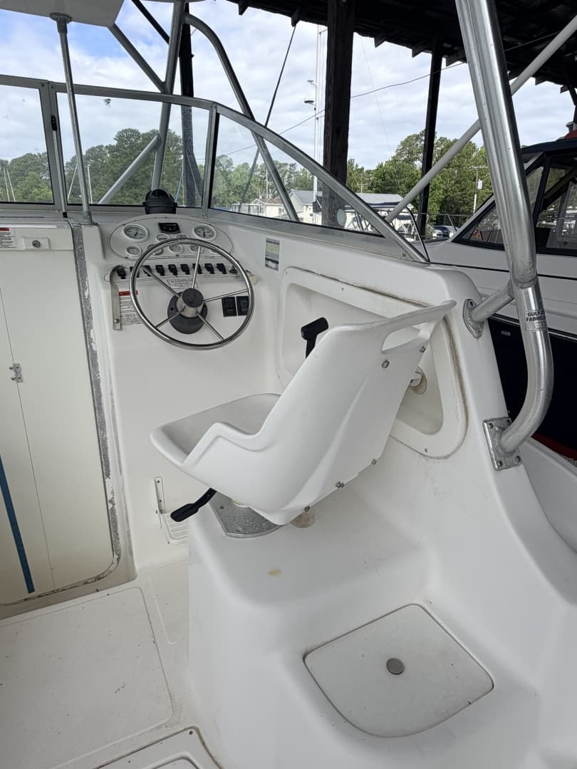 2005 Baha Cruisers 257 WAC