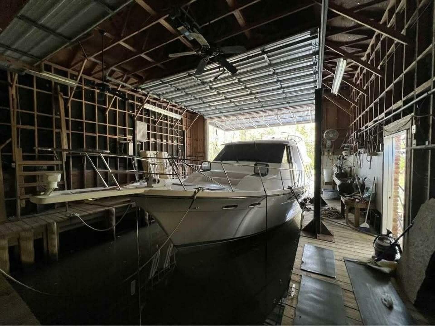 2000 Bayliner 4788 Pilot House Motoryacht