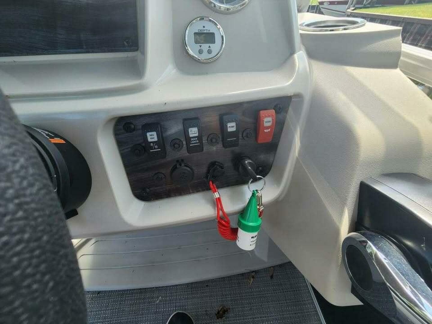 2023 SunChaser Vista 16