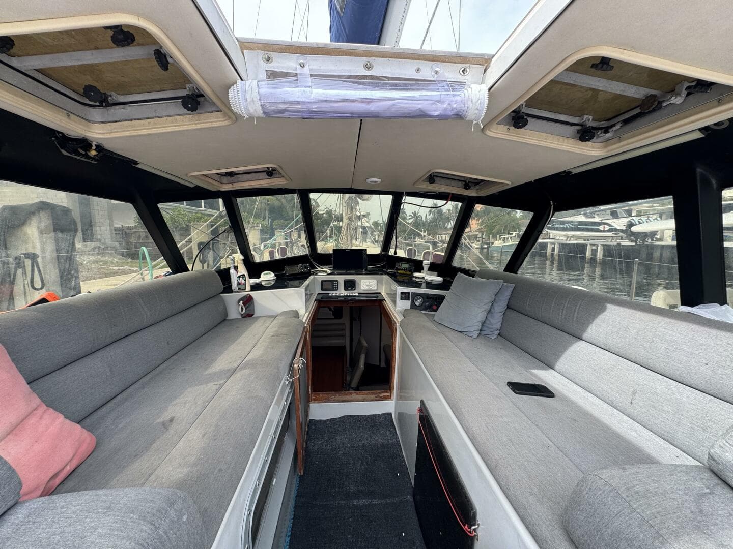 1994 Sundeer 64 PILOTHOUSE CUTTER