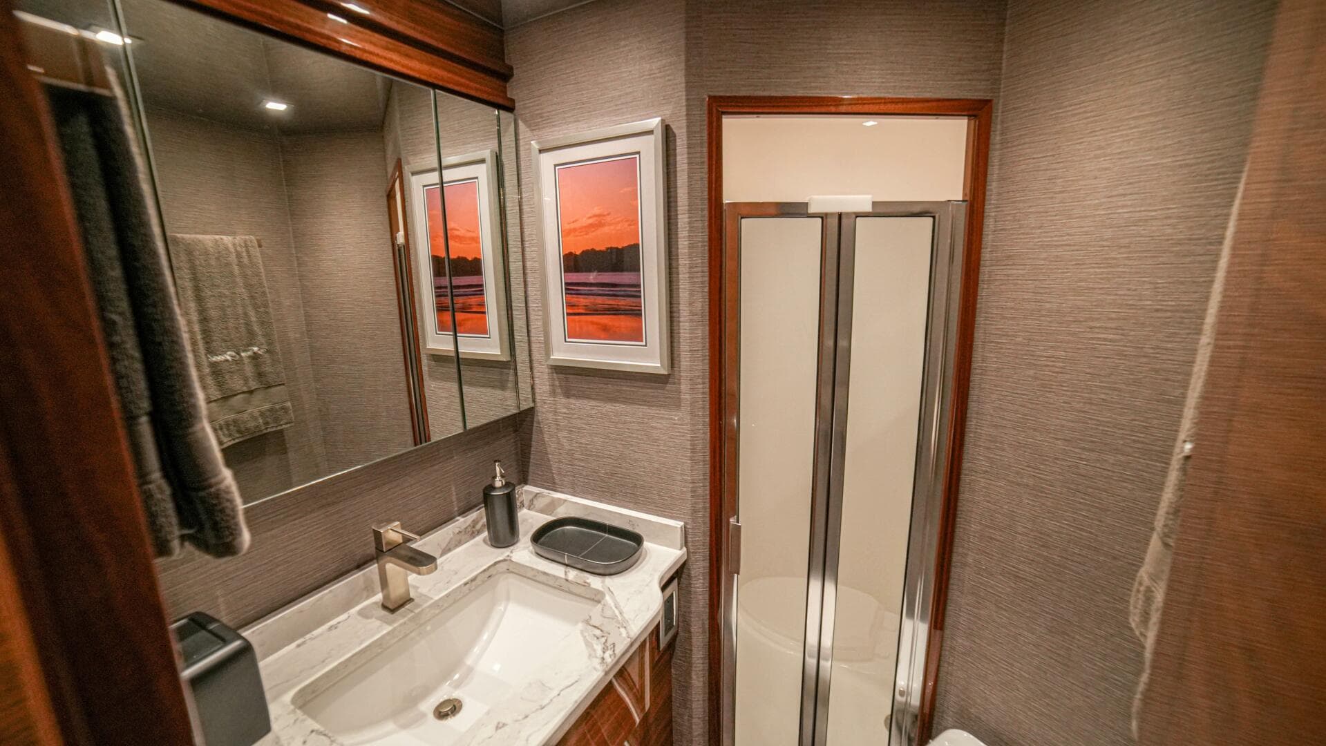 2023 Viking 73 Convertible "Free Spool" - Head