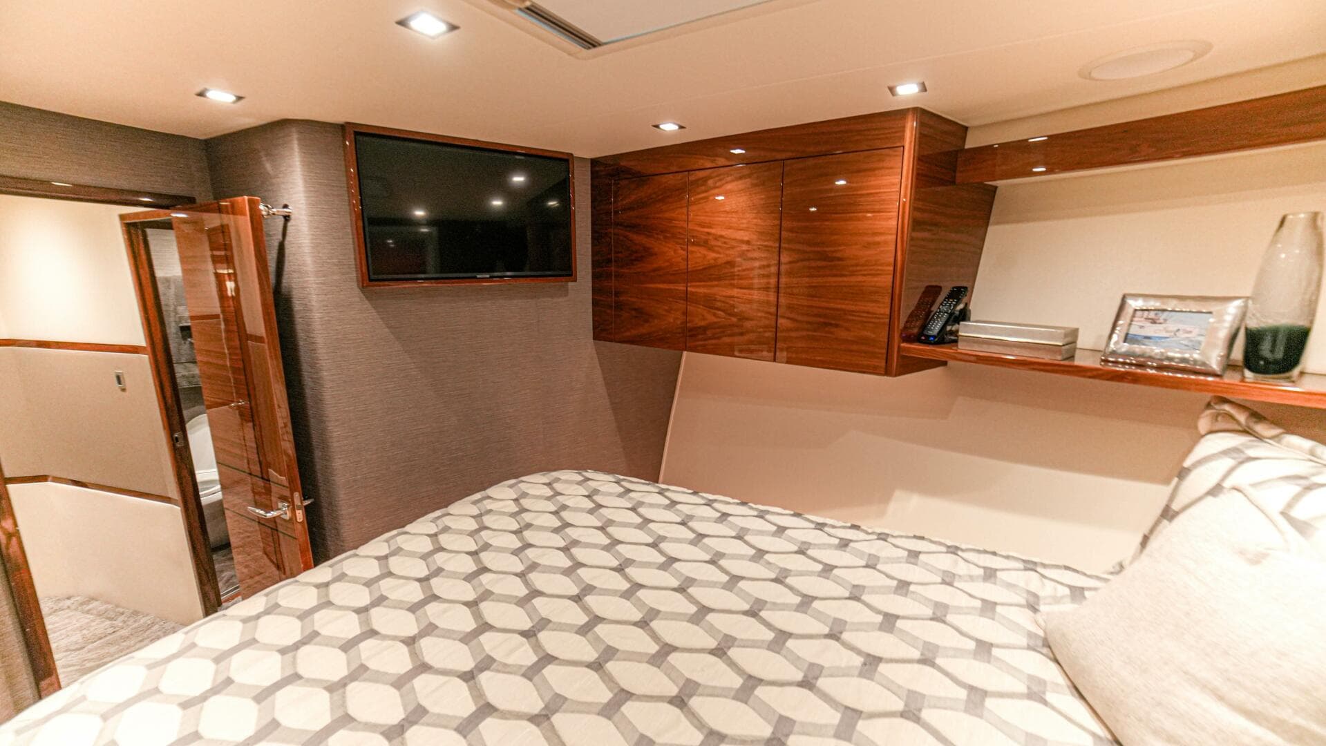 2023 Viking 73 Convertible "Free Spool" - Stateroom