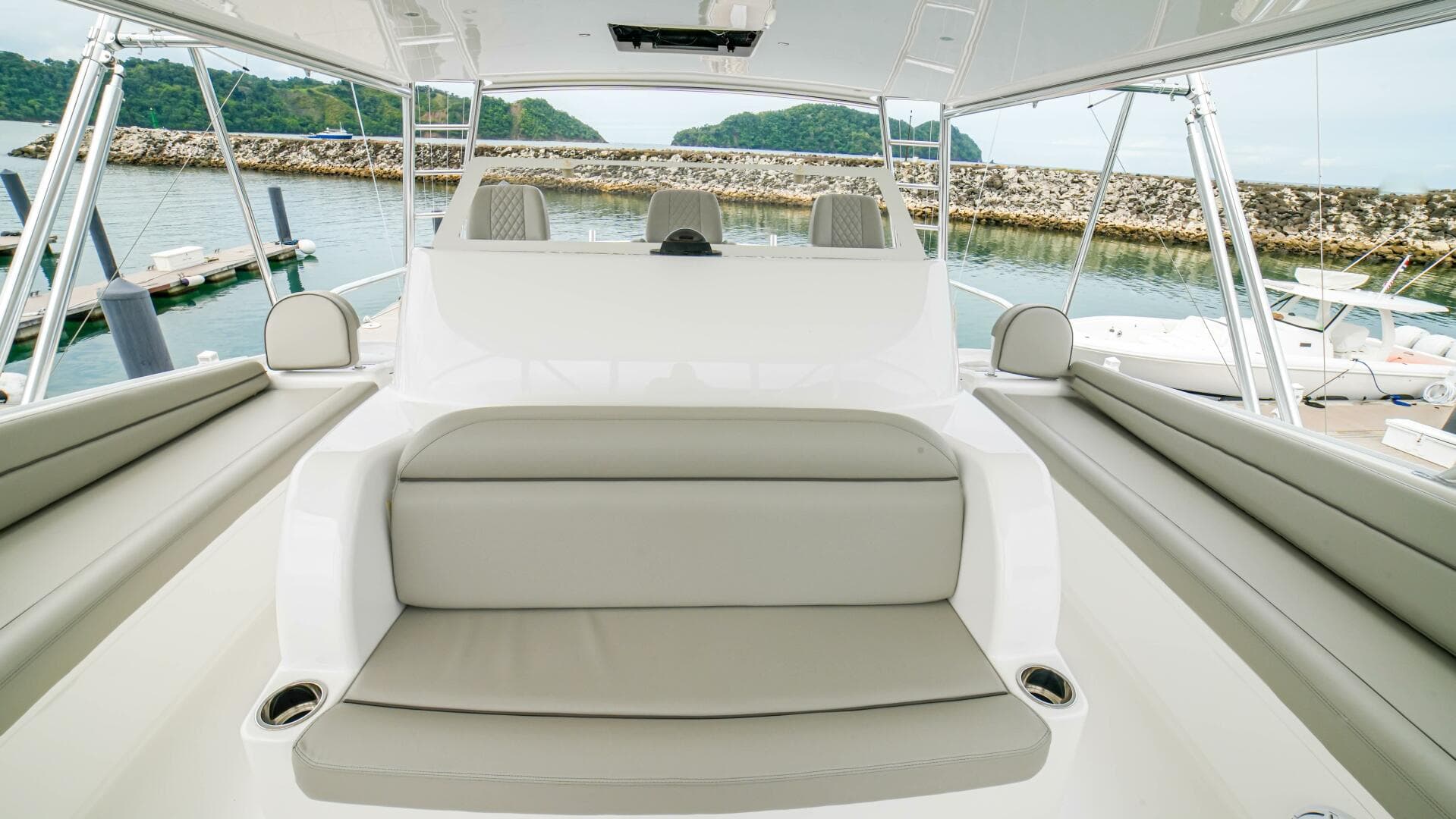 2023 Viking 73 Convertible "Free Spool" - Flybridge