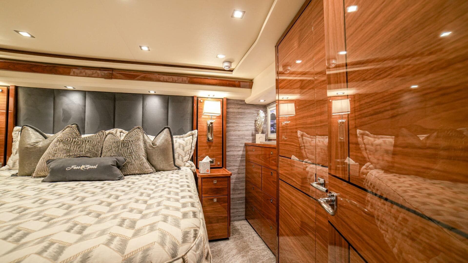 2023 Viking 73 Convertible "Free Spool" - Stateroom