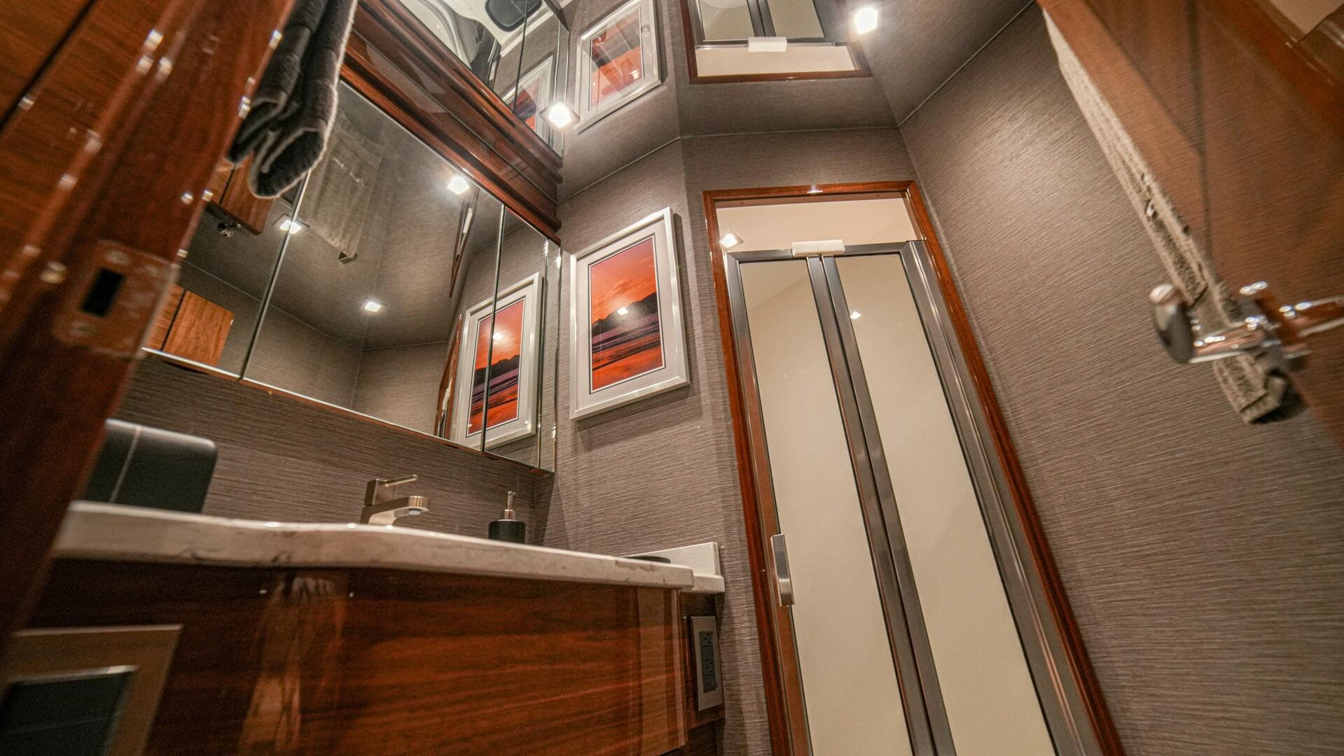 2023 Viking 73 Convertible "Free Spool" - Head