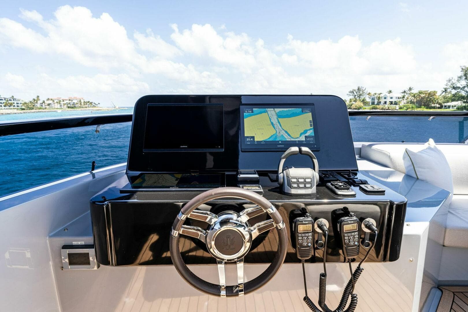 2026 Aquitalia Yachts Flybridge