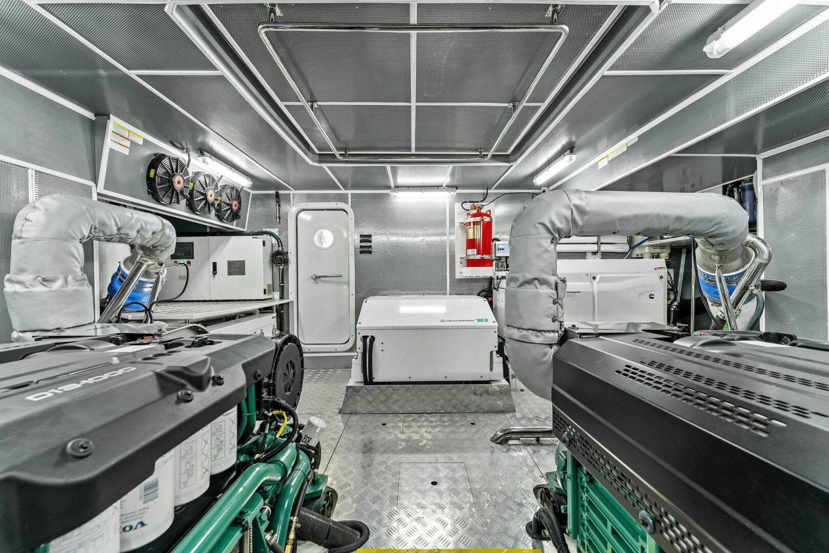 2026 Aquitalia Yachts Flybridge