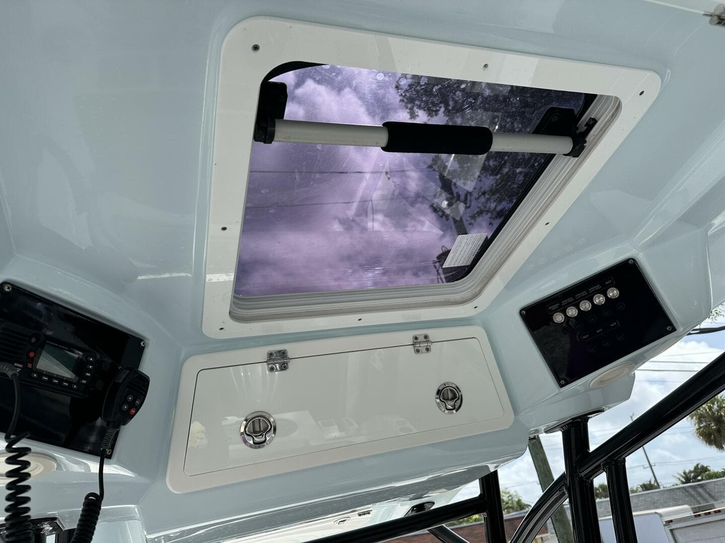 2022 Sea Fox 288 Commander