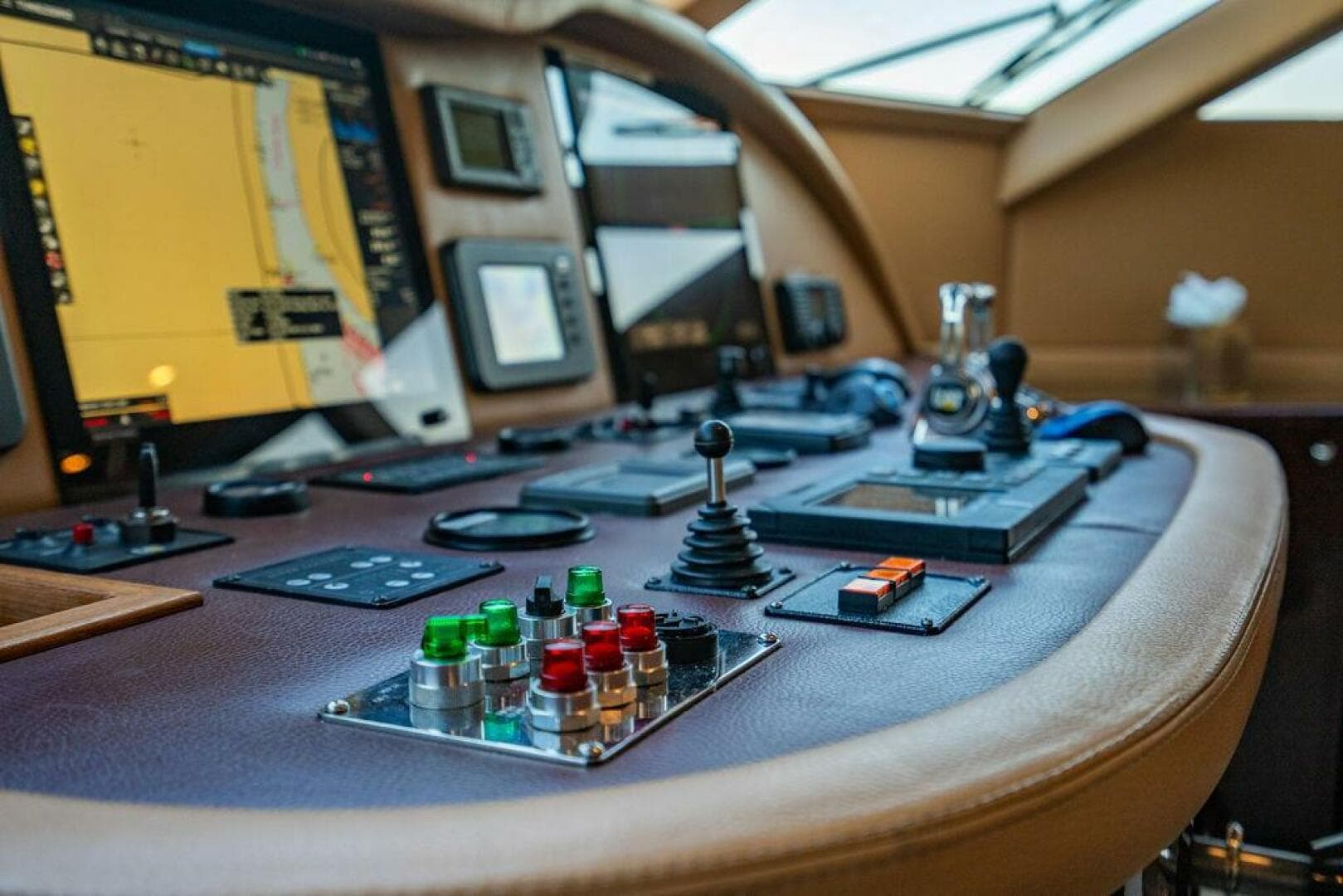 2011 Hargrave Tri Deck