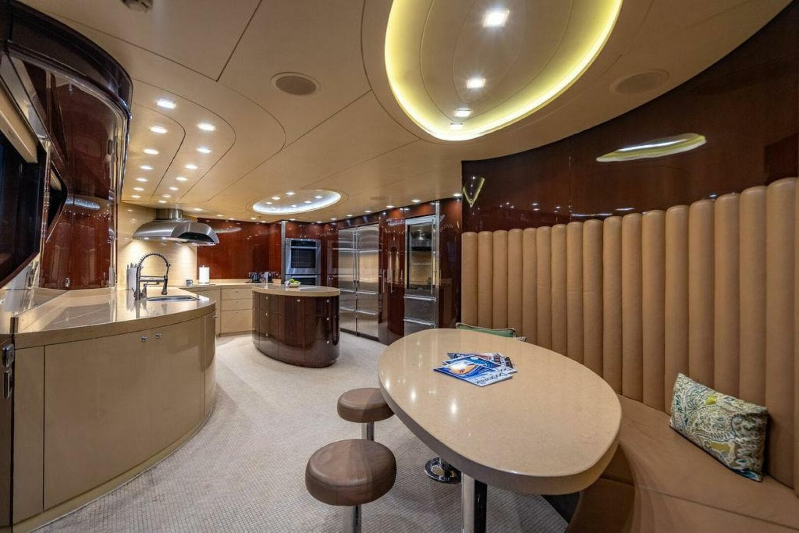 2011 Hargrave Tri Deck