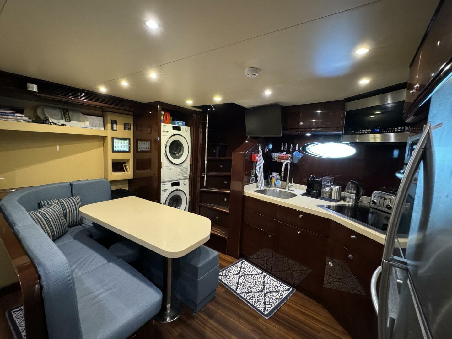 2011 Hargrave Tri Deck