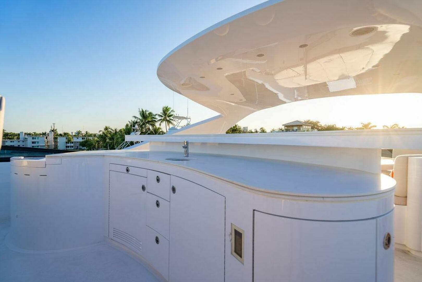 2011 Hargrave Tri Deck